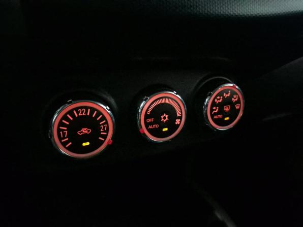 Mitsubishi Outlander II Рестайлинг с пробегом 2010 года, цена 940 000 рублей, 346656 км, внедорожник, Автокод Объявления