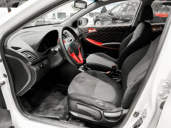 Hyundai Solaris I с пробегом 2013 года, цена 480 000 рублей, 292234 км, седан, Автокод Объявления