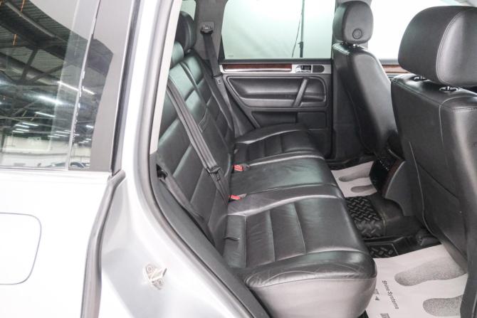 Volkswagen Touareg I Рестайлинг с пробегом 2008 года, цена 1 349 000 рублей, 262000 км, внедорожник, Автокод Объявления