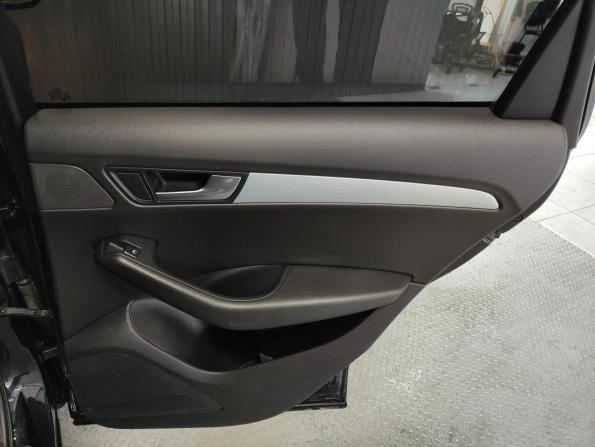 Audi Q5 I (8R) с пробегом 2012 года, цена 1 400 000 рублей, 153000 км, внедорожник, Автокод Объявления