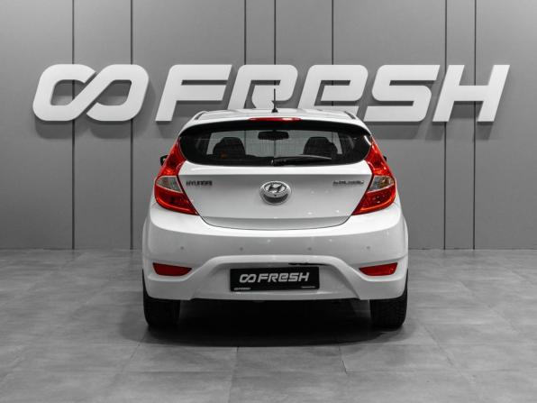 Hyundai Solaris I с пробегом 2013 года, цена 910 000 рублей, 151266 км, хэтчбек, Автокод Объявления