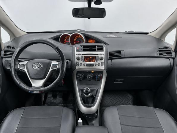 Toyota Verso I с пробегом 2011 года, цена 839 000 рублей, 307019 км, компактвэн, Автокод Объявления
