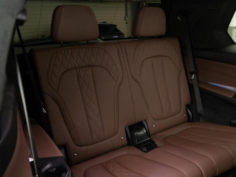 BMW X7 I (G07) Москва  - изображение 9