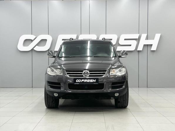 Volkswagen Touareg I Рестайлинг с пробегом 2007 года, цена 900 000 рублей, 243585 км, внедорожник, Автокод Объявления