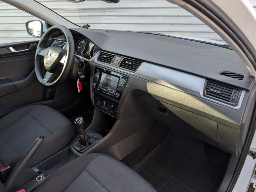 Skoda Rapid I Рестайлинг Москва  - изображение 12