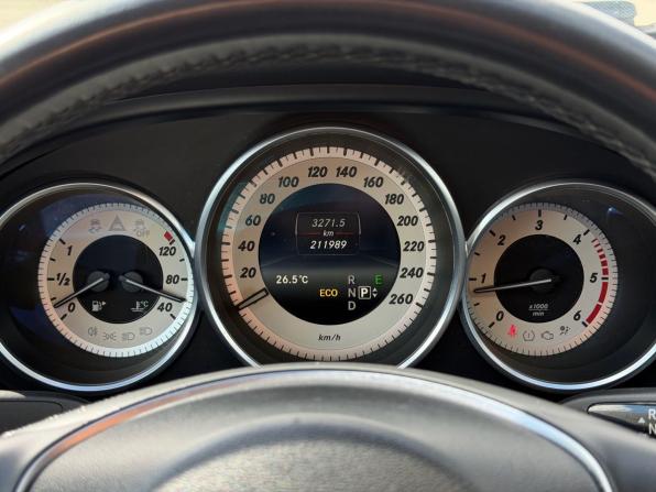 Mercedes-Benz CLS II (C218) Рестайлинг с пробегом 2015 года, цена 2 450 000 рублей, 211984 км, седан, Автокод Объявления