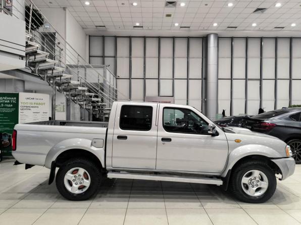 Nissan NP300 с пробегом 2012 года, цена 850 000 рублей, 310000 км, пикап, Автокод Объявления