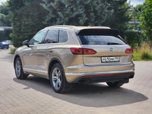 Volkswagen Touareg III с пробегом 2019 года, цена 3 600 000 рублей, 201000 км, внедорожник, Автокод Объявления