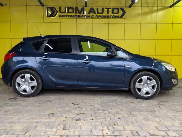 Opel Astra J с пробегом 2010 года, цена 599 000 рублей, 114000 км, хэтчбек, Автокод Объявления