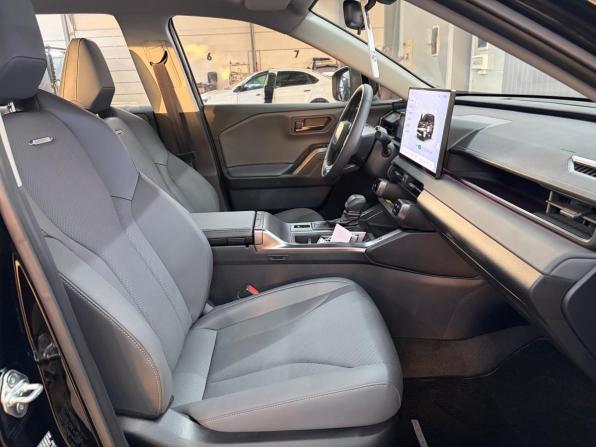 Toyota RAV4 VI (XA60) с пробегом 2026 года, цена 4 750 000 рублей, 10 км, внедорожник, Автокод Объявления