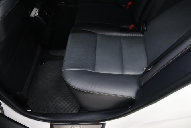 Toyota Camry VII (XV50) Рестайлинг 2 с пробегом 2018 года, цена 2 555 550 рублей, 136672 км, седан, Автокод Объявления