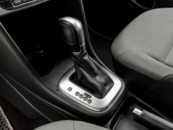 Volkswagen Polo V Рестайлинг с пробегом 2016 года, цена 1 250 000 рублей, 97204 км, седан, Автокод Объявления