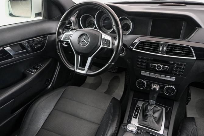 Mercedes-Benz C-Класс III (W204) Рестайлинг с пробегом 2011 года, цена 1 499 000 рублей, 181000 км, купе, Автокод Объявления