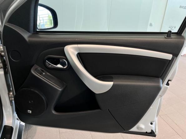 Nissan Terrano III (D10) с пробегом 2016 года, цена 1 349 000 рублей, 140369 км, внедорожник, Автокод Объявления