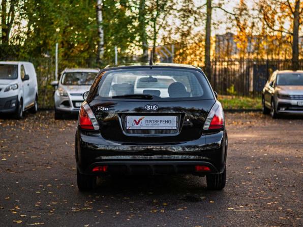 Kia Rio II Рестайлинг с пробегом 2010 года, цена 420 000 рублей, 256406 км, хэтчбек, Автокод Объявления