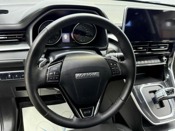 Haval M6 II с пробегом 2024 года, цена 1 895 000 рублей, 21730 км, внедорожник, Автокод Объявления