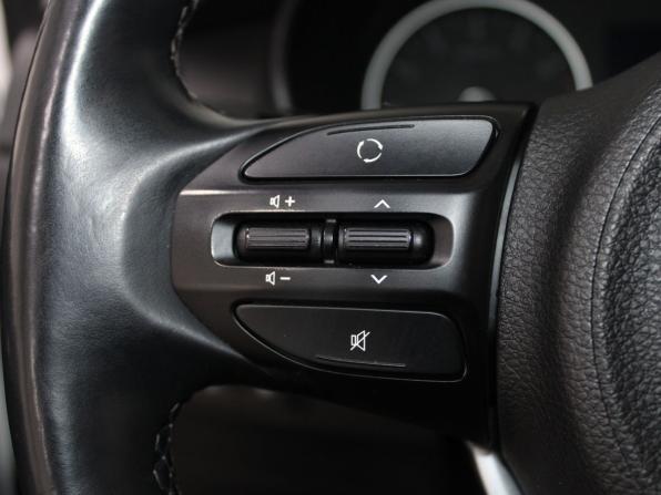 Kia Rio IV с пробегом 2019 года, цена 1 689 900 рублей, 98511 км, хэтчбек, Автокод Объявления