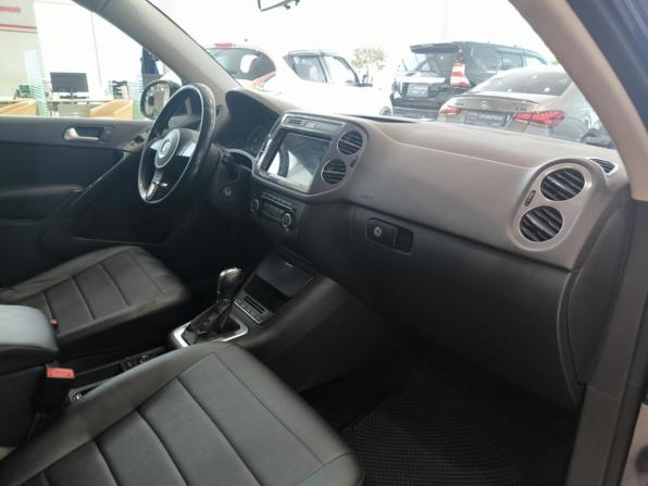 Volkswagen Tiguan I Рестайлинг с пробегом 2014 года, цена 1 099 000 рублей, 247641 км, внедорожник, Автокод Объявления