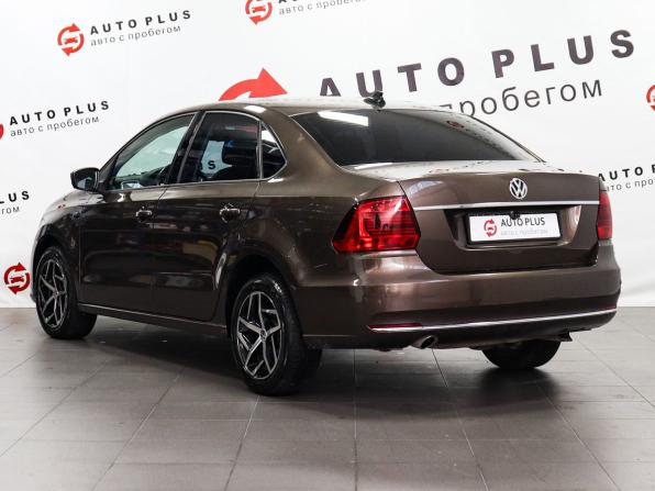 Volkswagen Polo V Рестайлинг с пробегом 2017 года, цена 1 299 000 рублей, 100000 км, седан, Автокод Объявления
