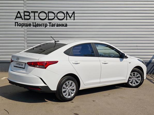 Hyundai Solaris II Рестайлинг с пробегом 2021 года, цена 1 600 000 рублей, 86873 км, седан, Автокод Объявления