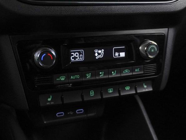 Skoda Rapid II с пробегом 2022 года, цена 1 697 444 рубля, 85846 км, лифтбек, Автокод Объявления