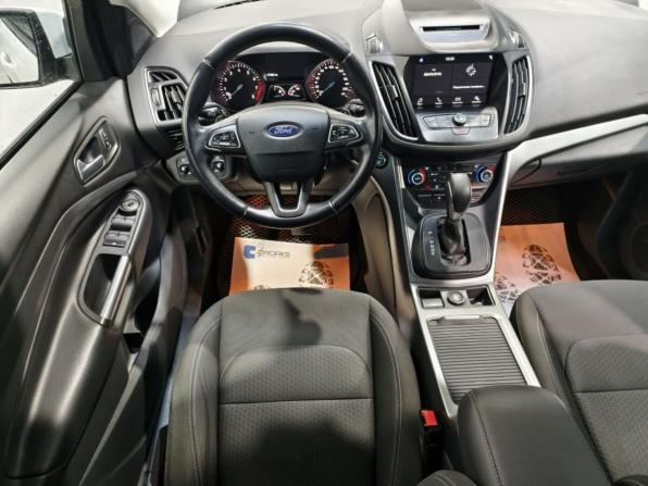 Ford Kuga II Рестайлинг с пробегом 2018 года, цена 1 445 000 рублей, 183361 км, внедорожник, Автокод Объявления