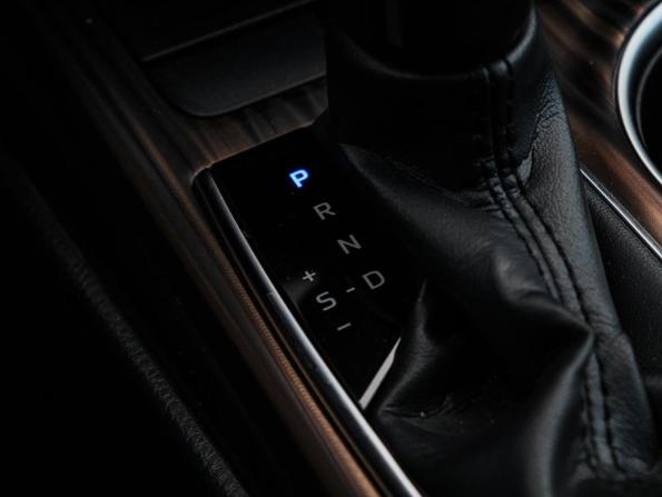 Toyota Camry VIII (XV70) с пробегом 2019 года, цена 3 100 000 рублей, 97633 км, седан, Автокод Объявления