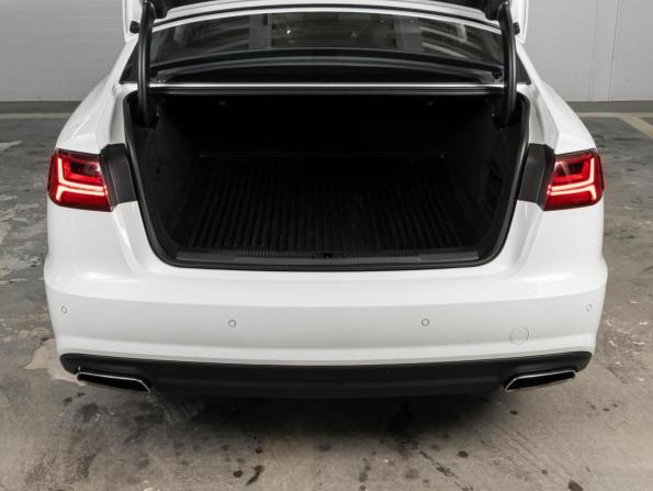 Audi A6 IV (C7) Рестайлинг с пробегом 2018 года, цена 2 497 000 рублей, 131093 км, седан, Автокод Объявления
