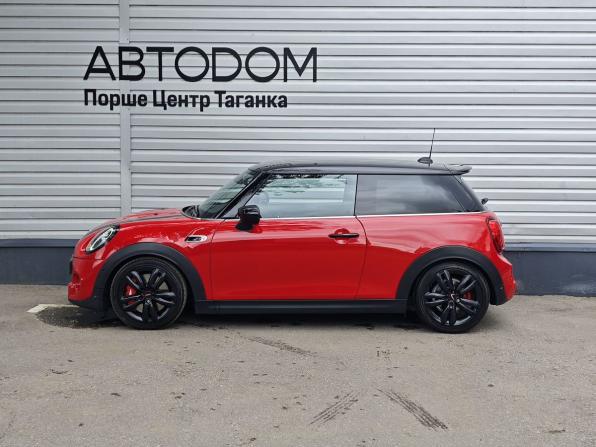 Mini Hatch III (F55/F56) Рестайлинг с пробегом 2021 года, цена 2 890 000 рублей, 70396 км, хэтчбек, Автокод Объявления