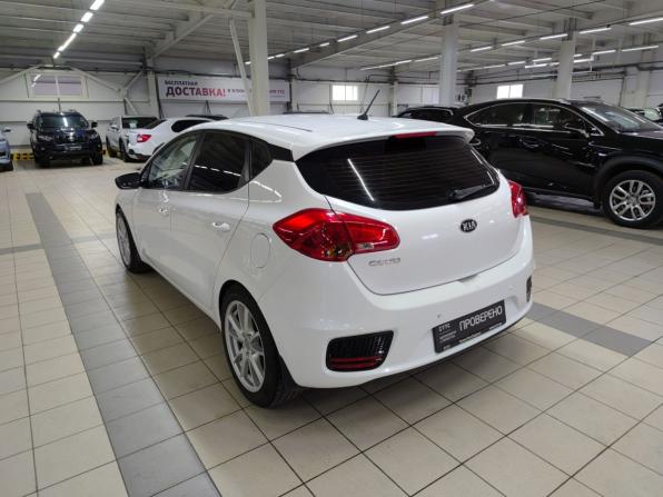 Kia Ceed II Рестайлинг с пробегом 2016 года, цена 960 000 рублей, 148205 км, хэтчбек, Автокод Объявления