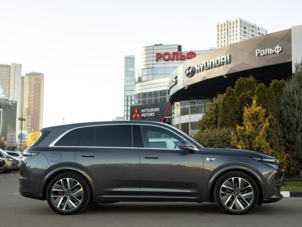Li Auto (Lixiang) L7 I с пробегом 2023 года, цена 5 630 000 рублей, 49753 км, внедорожник, Автокод Объявления