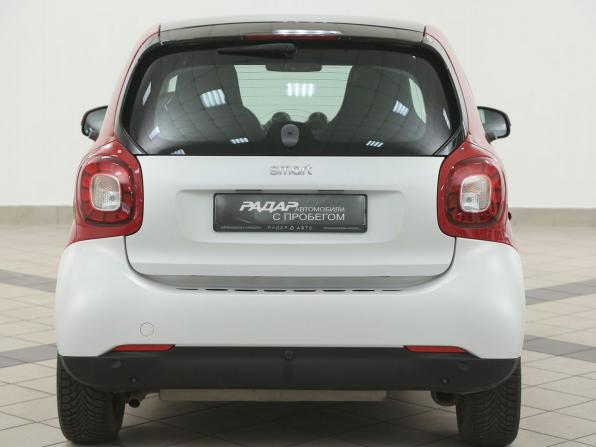 Smart Fortwo III с пробегом 2018 года, цена 1 059 000 рублей, 101900 км, хэтчбек, Автокод Объявления
