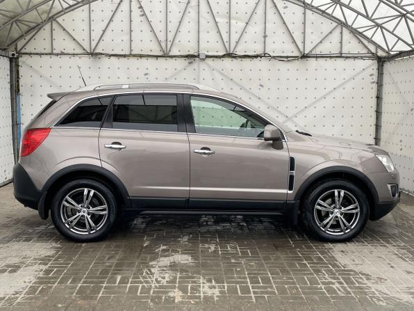 Opel Antara I Рестайлинг с пробегом 2014 года, цена 1 370 000 рублей, 132143 км, внедорожник, Автокод Объявления