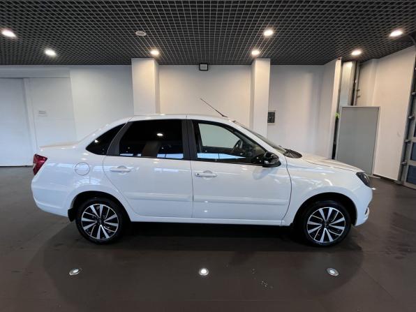 Lada (ВАЗ) Granta I Рестайлинг с пробегом 2023 года, цена 1 040 000 рублей, 15428 км, седан, Автокод Объявления