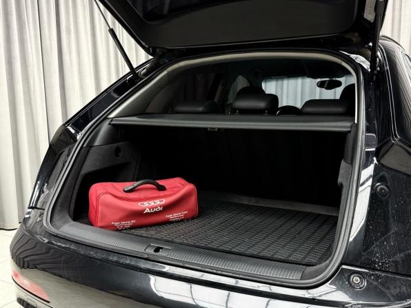 Audi Q3 I (8U) с пробегом 2012 года, цена 1 699 000 рублей, 141288 км, внедорожник, Автокод Объявления