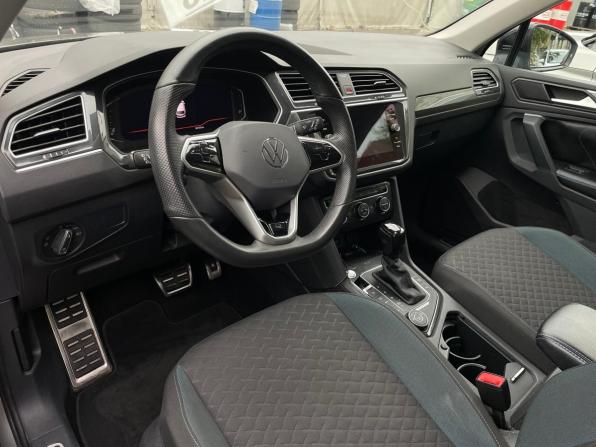 Volkswagen Tiguan II с пробегом 2019 года, цена 2 399 000 рублей, 85000 км, внедорожник, Автокод Объявления