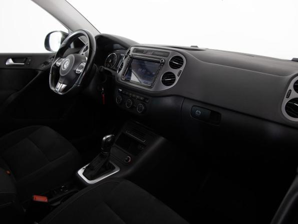Volkswagen Tiguan I Рестайлинг с пробегом 2016 года, цена 1 899 000 рублей, 82208 км, внедорожник, Автокод Объявления