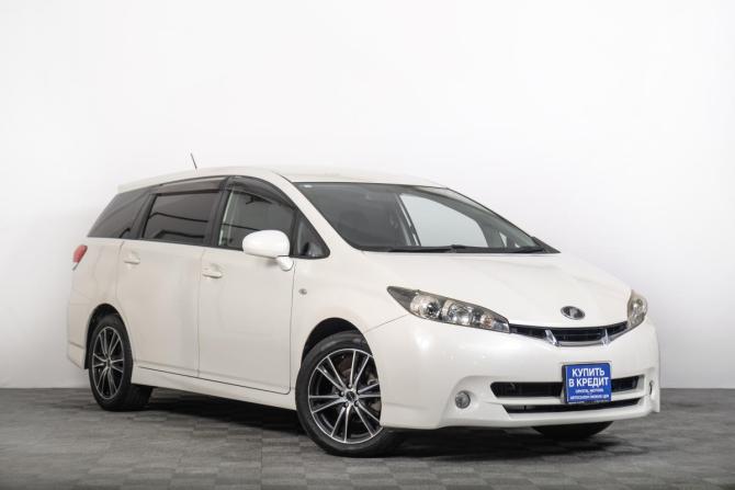 Toyota Wish II с пробегом 2010 года, цена 1 299 000 рублей, 84000 км, минивэн, Автокод Объявления