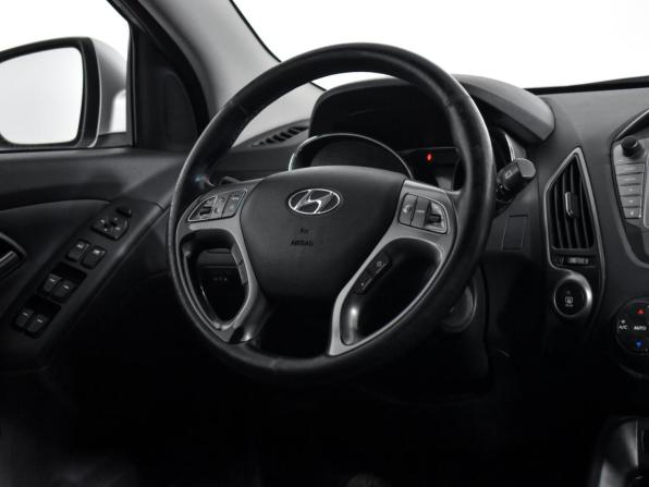 Hyundai ix35 I Рестайлинг с пробегом 2013 года, цена 1 249 000 рублей, 146003 км, внедорожник, Автокод Объявления