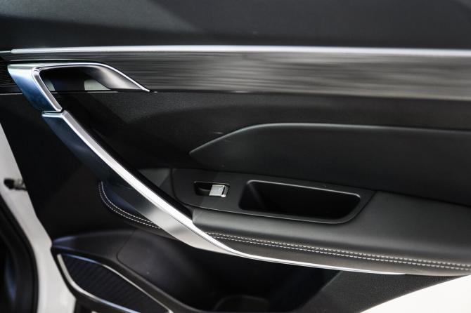 Geely Atlas Pro с пробегом 2022 года, цена 1 950 000 рублей, 75000 км, внедорожник, Автокод Объявления