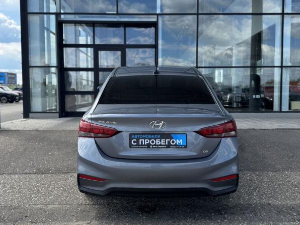 Hyundai Solaris II с пробегом 2018 года, цена 975 000 рублей, 250000 км, седан, Автокод Объявления