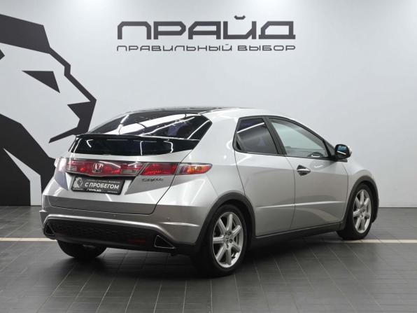 Honda Civic VIII Рестайлинг с пробегом 2008 года, цена 769 900 рублей, 228502 км, хэтчбек, Автокод Объявления
