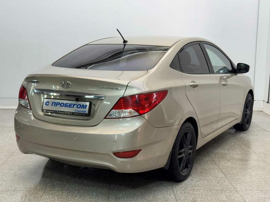 Hyundai Solaris I Москва  - изображение 4
