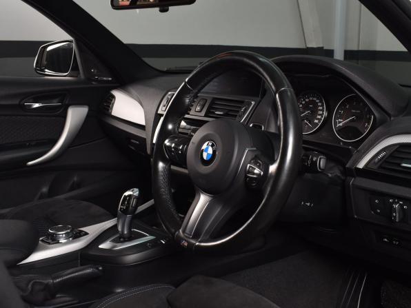 BMW 1 серии II (F20/F21) Рестайлинг с пробегом 2016 года, цена 1 699 997 рублей, 70442 км, хэтчбек, Автокод Объявления