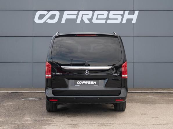 Mercedes-Benz V-Класс III (W447) Рестайлинг с пробегом 2022 года, цена 8 640 000 рублей, 82797 км, минивэн, Автокод Объявления