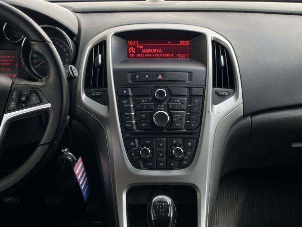 Opel Astra J с пробегом 2012 года, цена 880 000 рублей, 176135 км, хэтчбек, Автокод Объявления