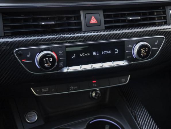 Audi A5 II (F5) с пробегом 2018 года, цена 2 646 000 рублей, 148791 км, лифтбек, Автокод Объявления