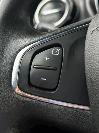 Renault Kaptur I с пробегом 2017 года, цена 1 360 000 рублей, 134072 км, внедорожник, Автокод Объявления