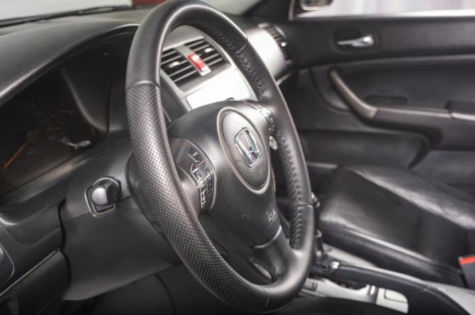 Honda Accord VII Рестайлинг с пробегом 2006 года, цена 1 139 000 рублей, 284000 км, седан, Автокод Объявления