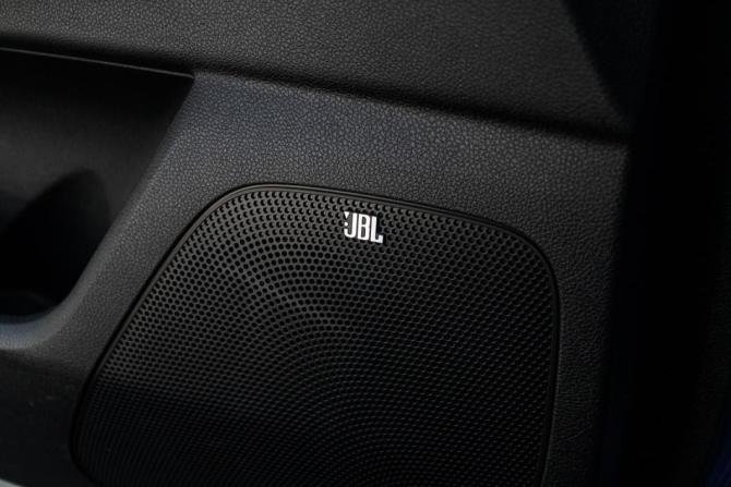 Kia Sportage IV Рестайлинг с пробегом 2019 года, цена 2 890 000 рублей, 66883 км, внедорожник, Автокод Объявления